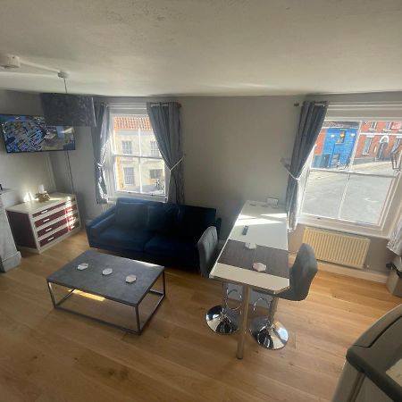 Brady'S Glastonbury Beautiful Pad Great Location! Zewnętrze zdjęcie