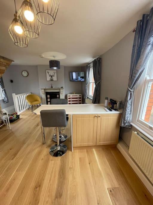 Brady'S Glastonbury Beautiful Pad Great Location! Zewnętrze zdjęcie